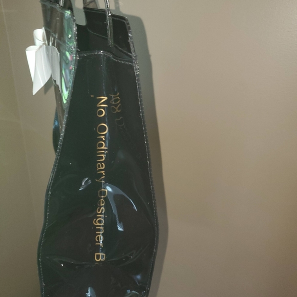 *Sold*Ted Baker tote - Picture 4 of 9